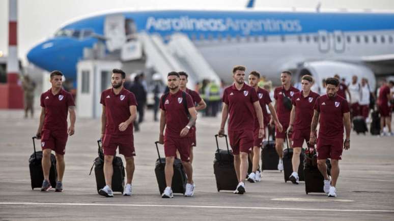 River desembarcou na noite desta quarta-feira (AFP)