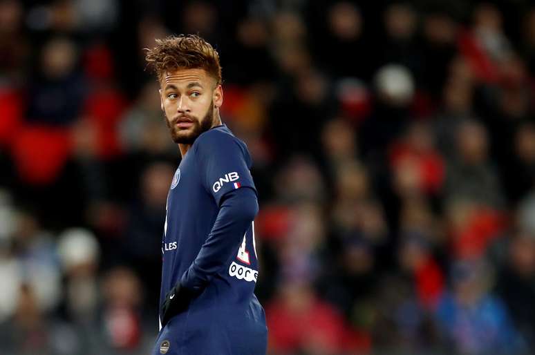 Neymar volta a atuar pelo PSG na partida contra o Lille
22/11/2019
REUTERS/Christian Hartmann