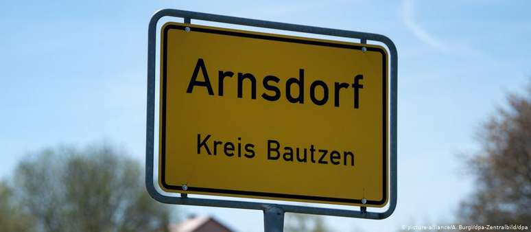 A cidade de Arnsdorf fica próxima de Dresden