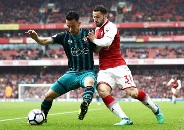 Duelo entre Arsenal e Southampton pode fazer cabeças rolarem (Foto: Reprodução / Twitter)