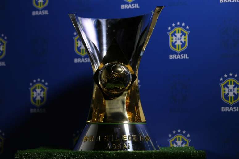 Este é o troféu do Campeonato Brasileiro (Foto: Divulgação/CBF)