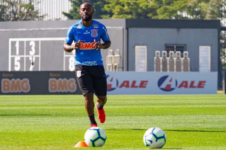 Vagner Love será o substituto de Boselli no ataque do Corinthians (Foto: Peter Leone/O Fotográfico/Lancepress!)