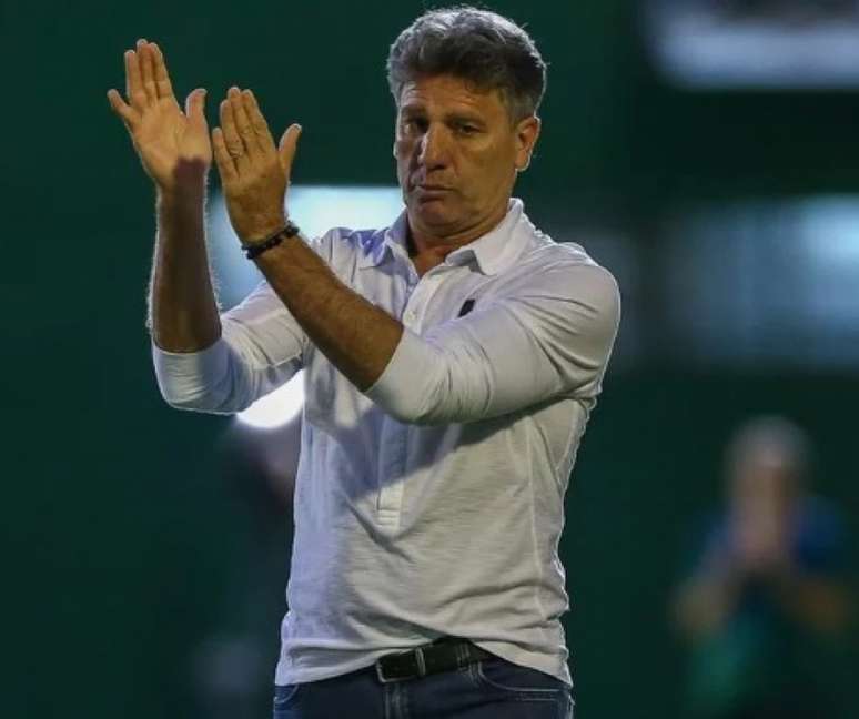 Renato negocia com o Grêmio para continuar no cargo de treinador (Foto: Divulgação/Lucas Uebel)