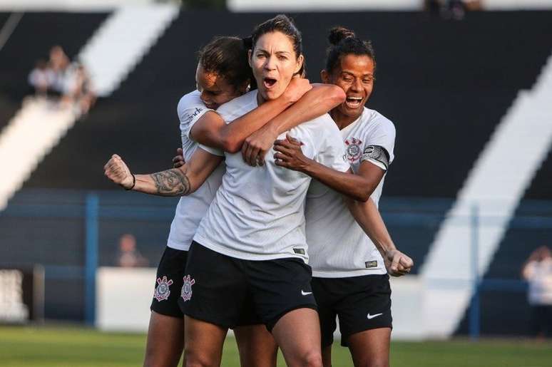 Zanotti foi eleita a Craque da Galera do Paulista Feminino (Foto: Divulgação/Agência Corinthians)