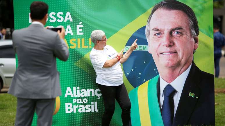 Bolsonaro saiu do PSL para tentar criar seu próprio partido, o Aliança