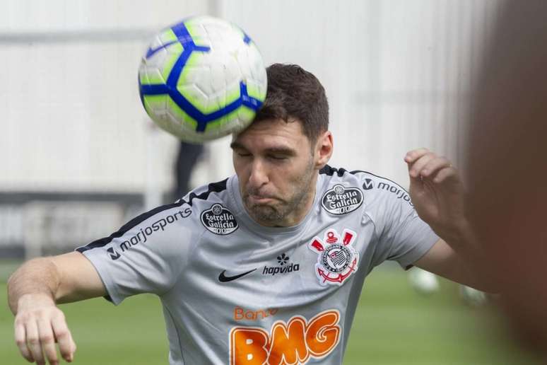 Mauro Boselli é a grande dúvida do Corinthians para o jogo contra o Avaí (Daniel Augusto Júnior/ Agência Corinthians)
