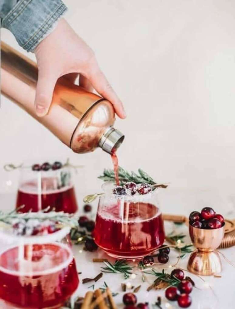 8. Invista nas bebidas tradicionais para a ceia de Natal – Foto: Pinterest