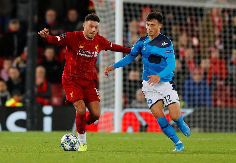 Liverpool e Napoli empatam no Anfield.