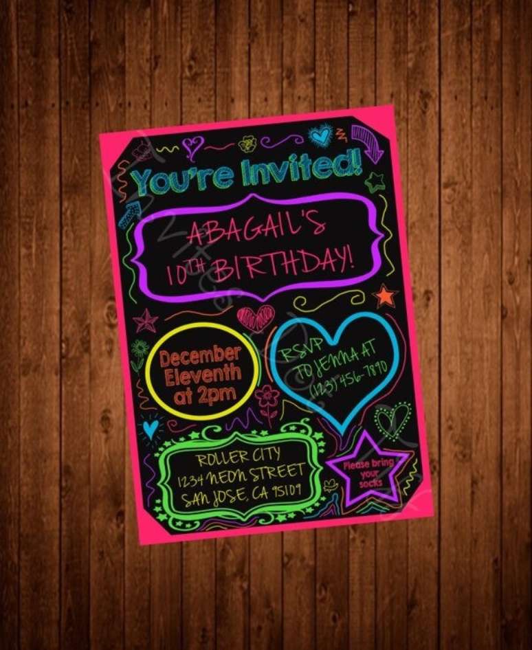 53. Convite criativo para festa neo. Fonte: Só Decor