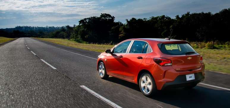 Chevrolet lança novo Onix com preços a partir de R$ 48.490