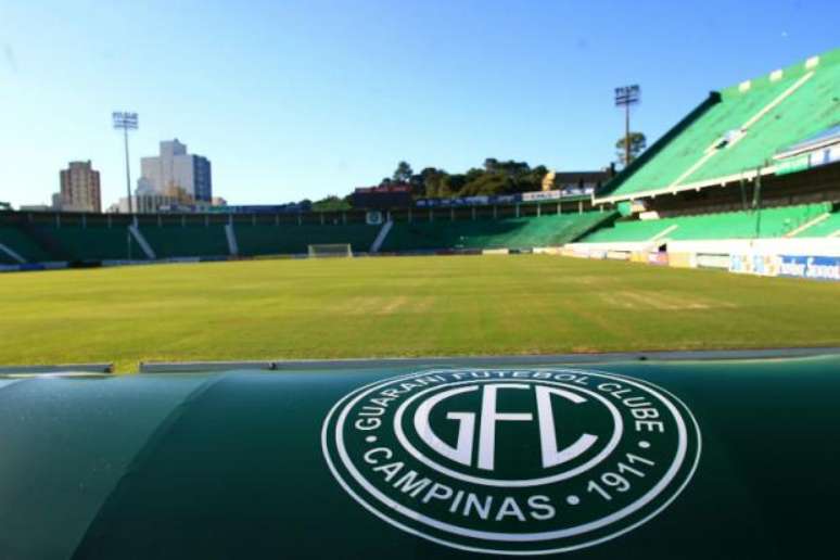 Palmeiras e Goiás se enfrentarão na casa do Guarani (Foto: Sergio Barzaghi/Gazeta Press)