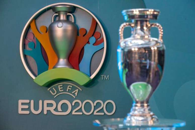 Euro 2020 terá 12 países-sede (Foto: AFP)