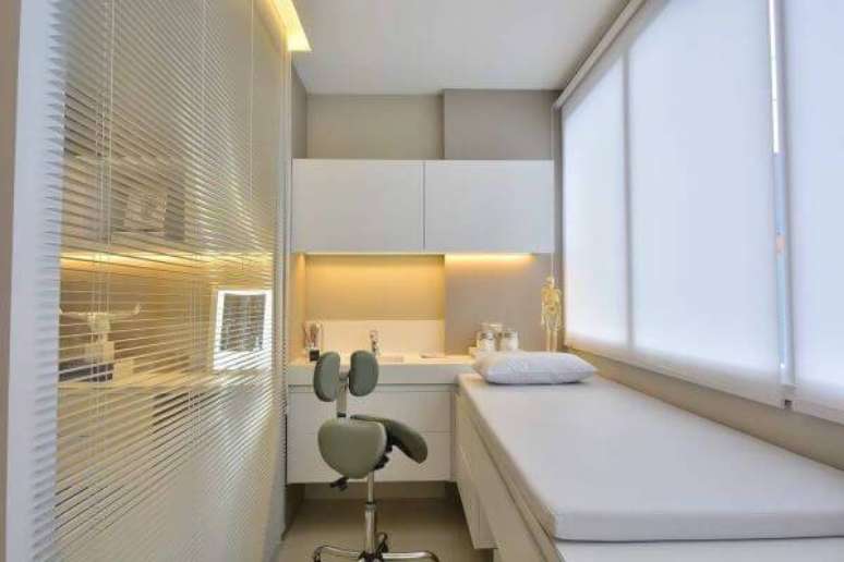 39. Sala clara com cores neutras &ndash; Projeto: BG Arquitetura