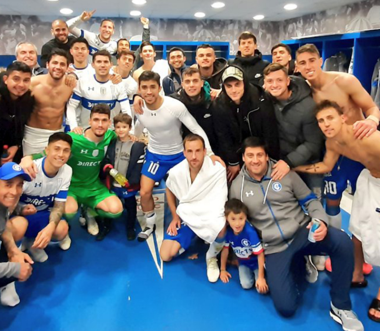 A Universidad Católica foi declarada campeã chilena (Foto: Divulgação/Universidad Católica)