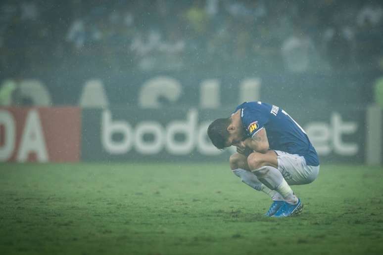 Thiago Neves perdeu pênalti na derrota contra o CSA (Foto: Bruno Haddad/CEC)