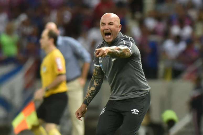 Galiotte despistou sobre o interesse em Sampaoli (Foto: Ivan Storti/SFC)