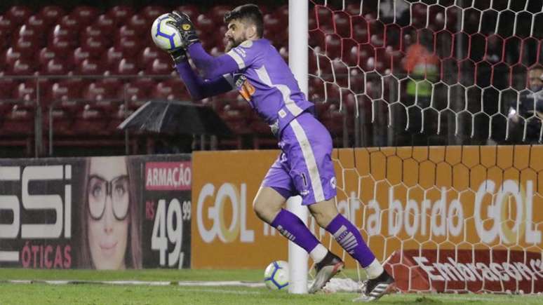 O goleiro Fernando Miguel é um dos líderes do elenco cruz-maltino (Foto: Rafael Ribeiro/Vasco)