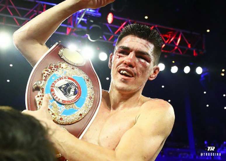 Patrick fez história ao se tornar o quinto brasileiro campeão mundial de Boxe (Foto: M. Williams/Reprodução WBO)