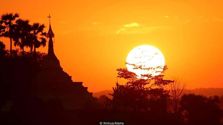 A capital de Mianmar foi oficialmente transferida de Yangon para Naypyidaw em 2006