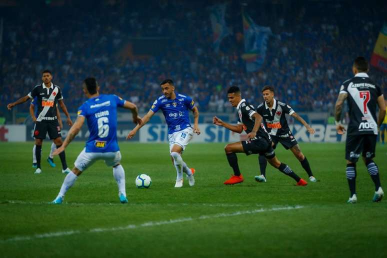 Vasco e Cruzeiro se enfrentaram no Mineirão, no primeiro turno. Vitória da Raposa (Foto: Vinnicius Silva/Cruzeiro)