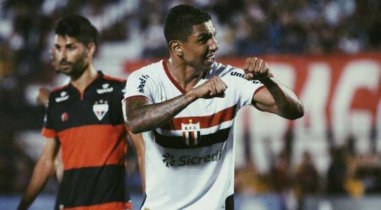 Didi comemora ano positivo pelo Botafogo-SP após recuperação de lesão no joelho esquerdo (Foto: Divulgação)