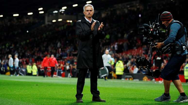 Mourinho ficou duas temporadas e meia no United (Foto: Divulgação/Premier League)