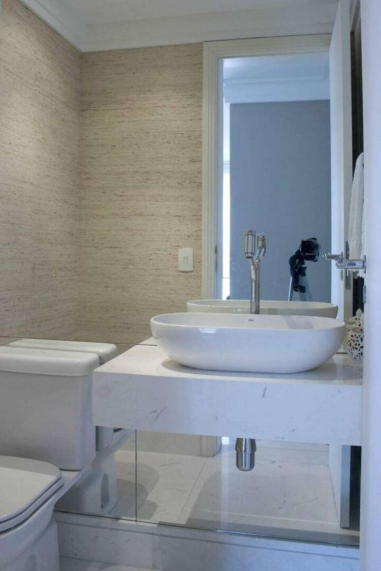 31. A torneira para pia de banheiro deve ser passar por testes antes de ser comprada. Projeto de Patr&iacute;cia Kolanian Pasquini