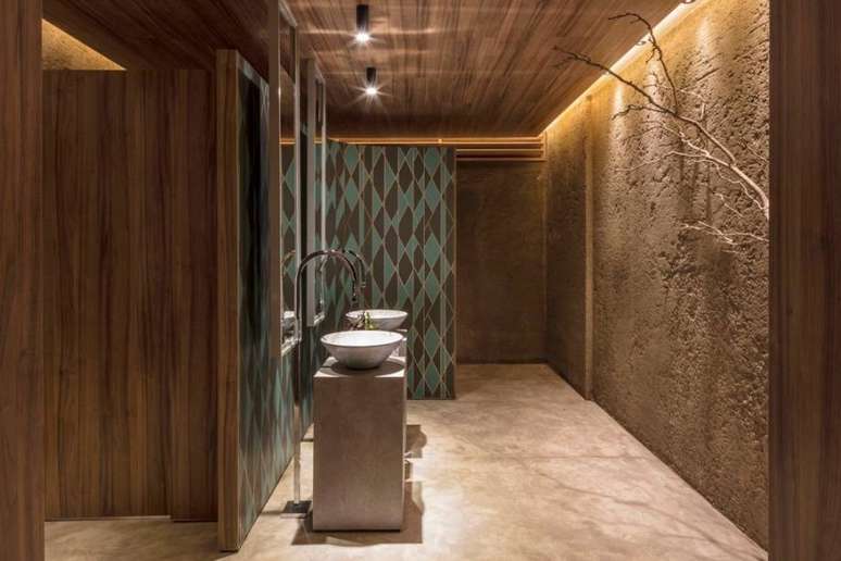 27. A torneira para pia de banheiro pode sair do ch&atilde;o. Projeto de Casacor Bras&iacute;lia 17