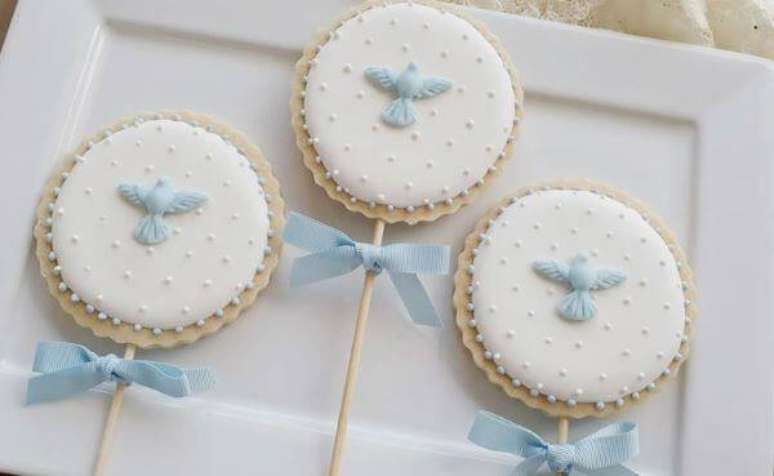 9. Doces como lembrancinha de batizado &ndash; Via: Tua Casa