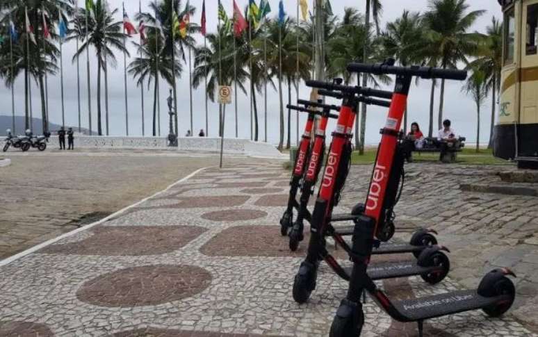 Ubber oferece serviço de patinetes elétricos na cidade de Santos