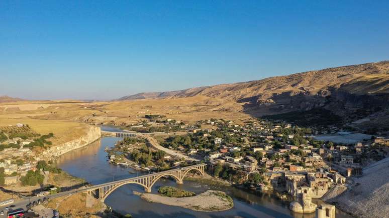 A milenar Hasankeyf deverá ser submersa nos próximos meses