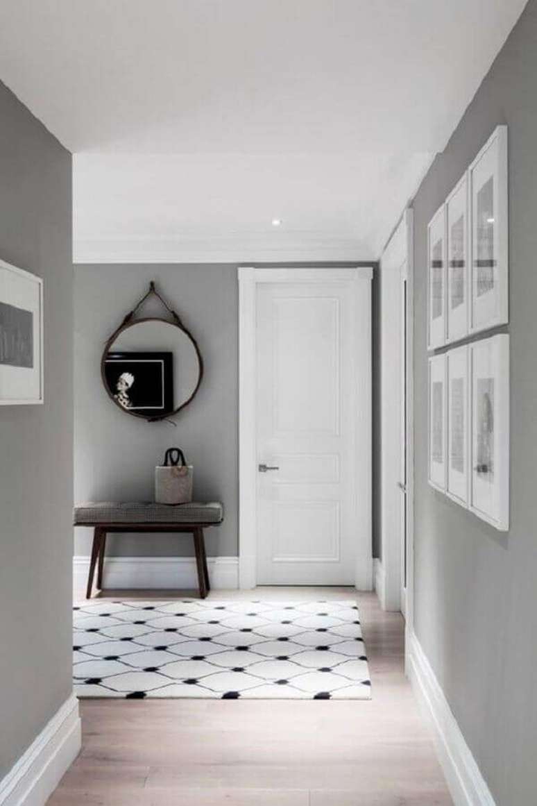 13. Invista na tinta cinza parede para uma casa com estilo atemporal – Foto: Pinosy