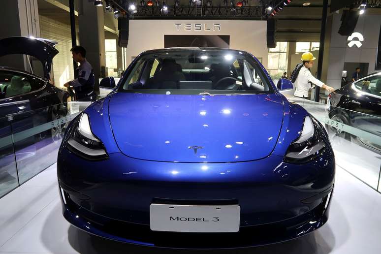 Modelo de carro da Tesla feito na China. 21/11/2019. REUTERS/Yilei Sun/File Photo 