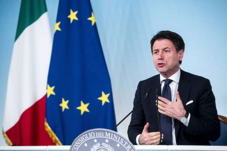 Giuseppe Conte explica recuo do governo sobre imposto do plástico