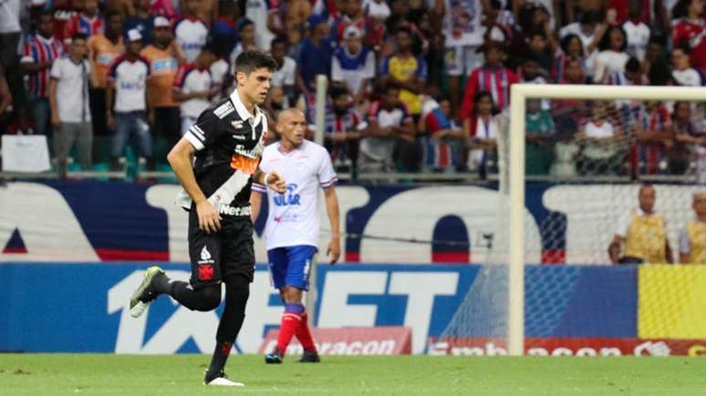 Gabriel Pec comemora empate do Vasco contra o Bahia (Foto: Mauricia da Matta/Photo Premium/Lancepress!)