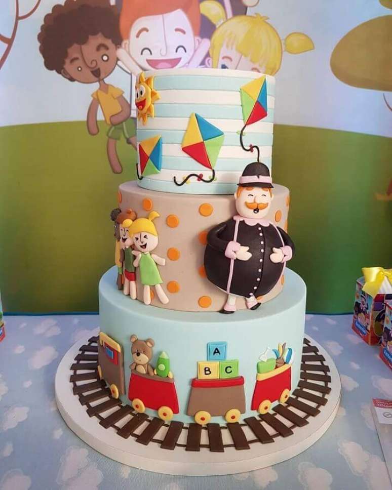 13. Lindo bolo personalizado para festa infantil Mundo Bita – Foto: Cake Shop
