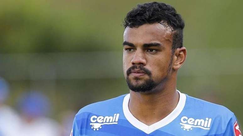 Fabricio Bruno parecia estar abalado logo após rebaixamento do Cruzeiro
