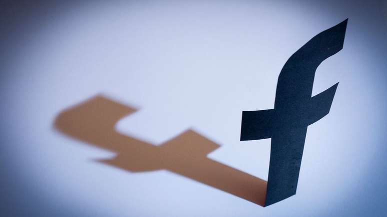 No Facebook, usu&aacute;rio pode escolher um "contato herdeiro"