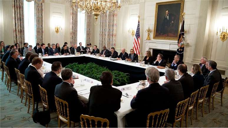 Quanto maior o tamanho de um governo ou organiza&ccedil;&atilde;o, mais burocr&aacute;tico ele ser&aacute;, segundo Parkinson