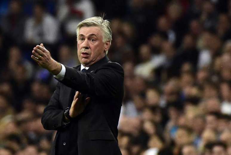 Carlo Ancelotti venceu apenas um dos últimos dez jogos (Foto: GERARD JULIEN / AFP)