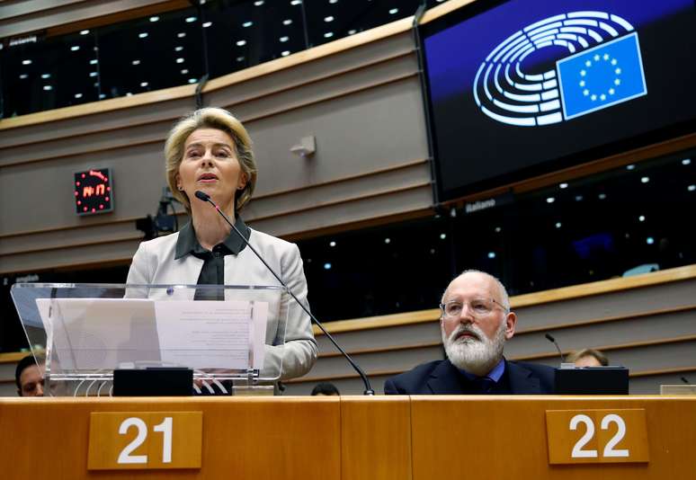 Presidente da Comissão Europeia, Ursula von der Leyen, discursa ao Parlamento em Bruxelas
11/12/2019
REUTERS/Francois Lenoir