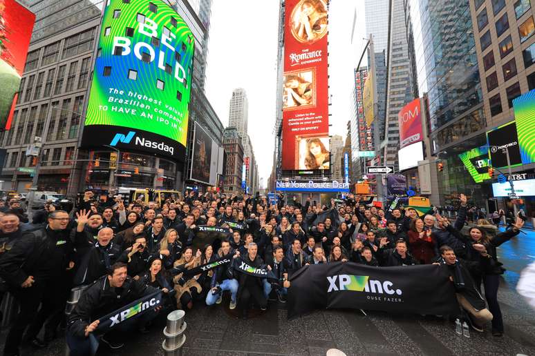 A&ccedil;&atilde;o da XP Inc dispara na estreia na Nasdaq. O presidente da companhia, Guilherme Benchimol, afirmou que a empresa usar&aacute; os recursos do IPO com foco em ampliar sua presen&ccedil;a no Brasil.
Cr&eacute;dito: Divulga&ccedil;&atilde;o
