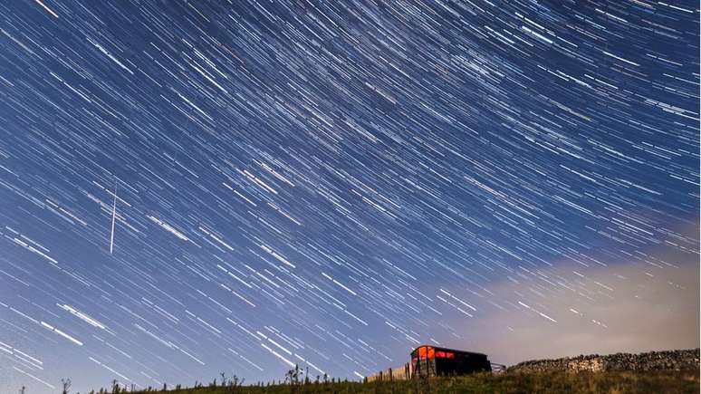 As Perseidas acontecem em agosto e talvez sejam a mais famosa chuva de meteoros