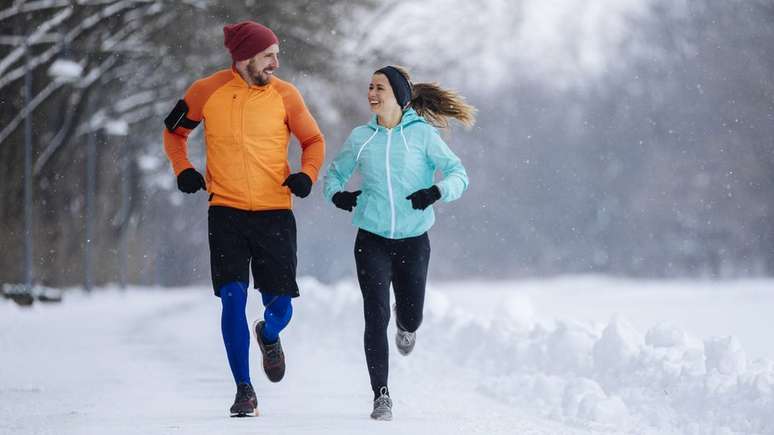 Se for fazer exerc&iacute;cio ao ar livre quando o tempo estiver gelado, prepare-se...
