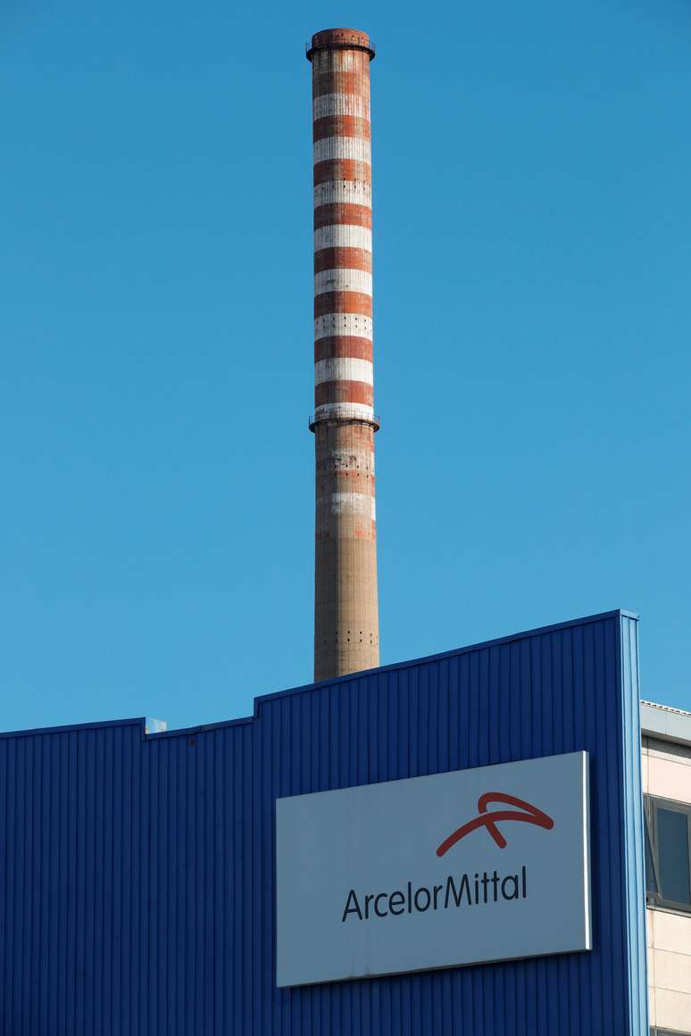 Unidade da ArcelorMittal em Taranto, Itália 
08/11/2019
REUTERS/Ciro De Luca