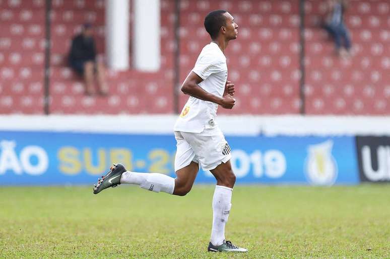 Lucas Braga reforça a Inter de Limeira (Pedro Azevedo/SFC)