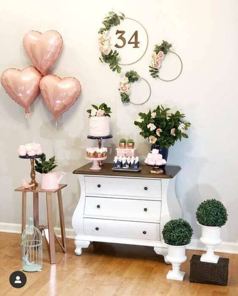 42. Decoração para festa em casa simples e linda – Via: Pinterest