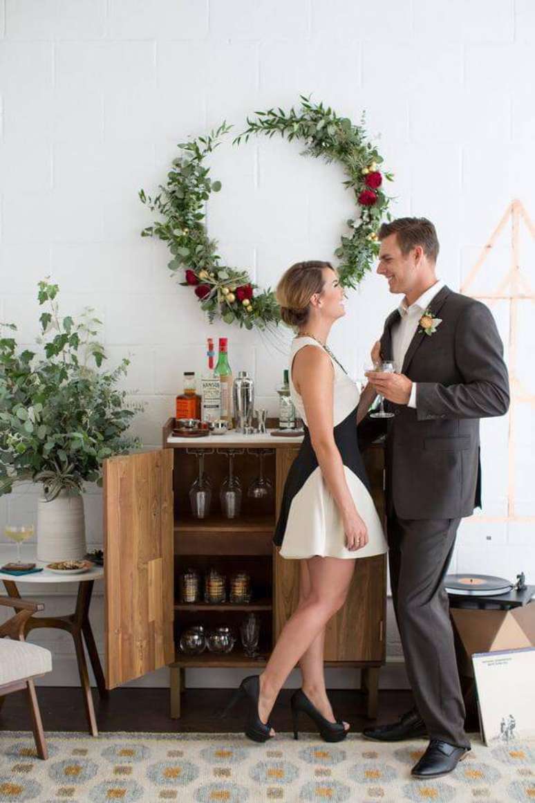 1. Festa de casamento em casa com espaço para bar – Via: Classic Martini
