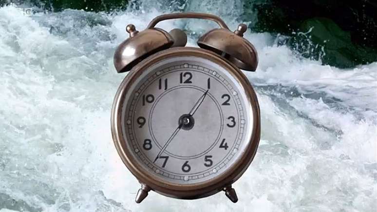 Na nossa mente, o tempo não é como um rio que corre apenas em uma direção