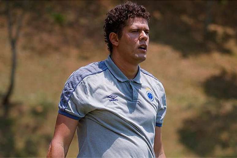 Hoffmann Túlio surpreendeu o Cruzeiro com o pedido de demissão após a temporada vitoriosa na Raposa-(Vinnicius Silva/Cruzeiro)